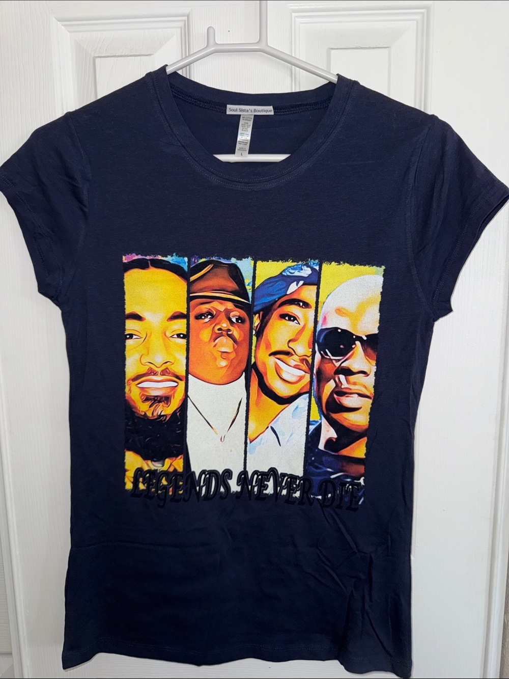 Reserved Navy Short-Sleeve Tee with Colorful Hip-Hop Portrait Graphic